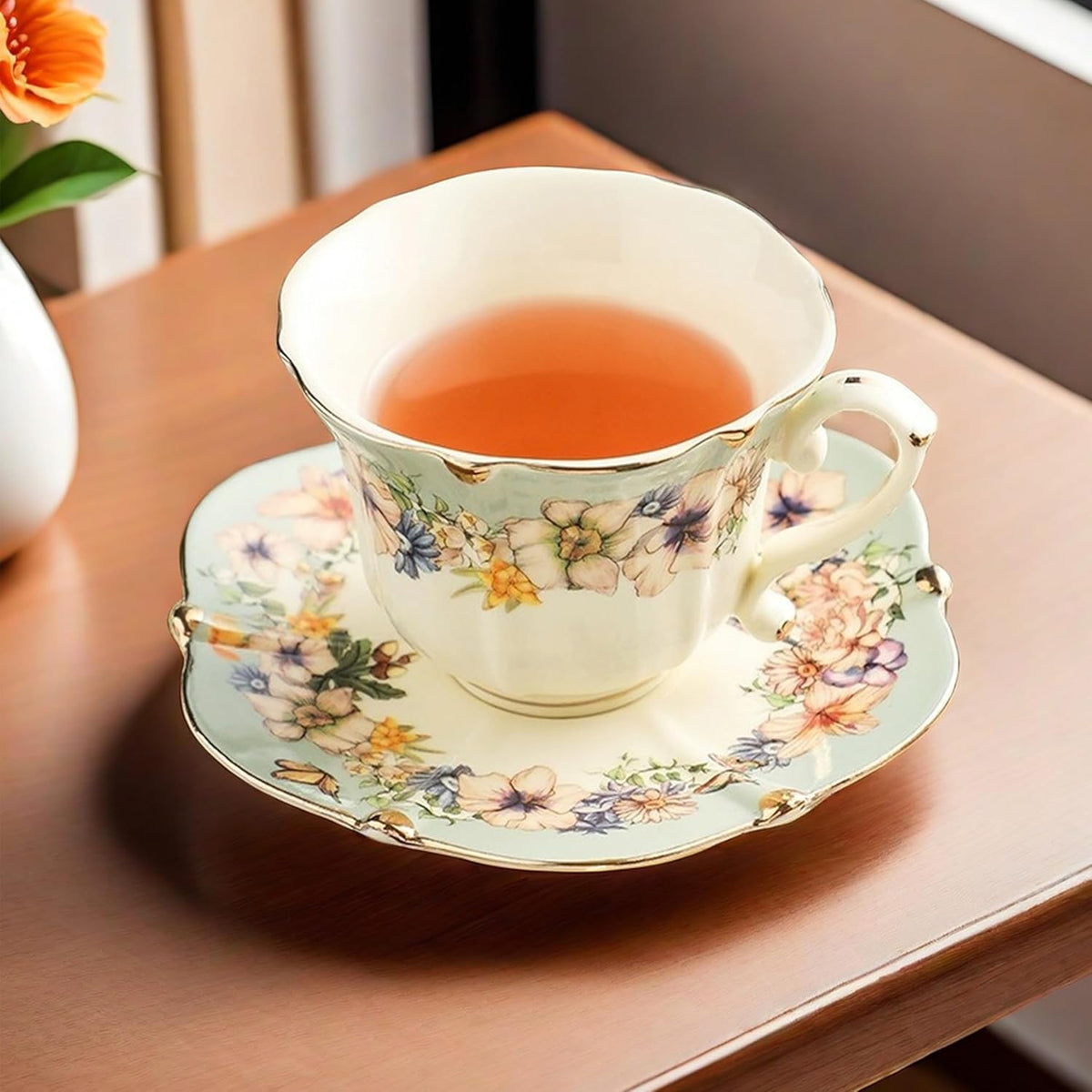 TATSUMI Country Roses Bone China Tea Cup and Saucer Set, 3 Pieces, Vintage Style, For Women and Tea Parties(Dutch Blue,1 Set)