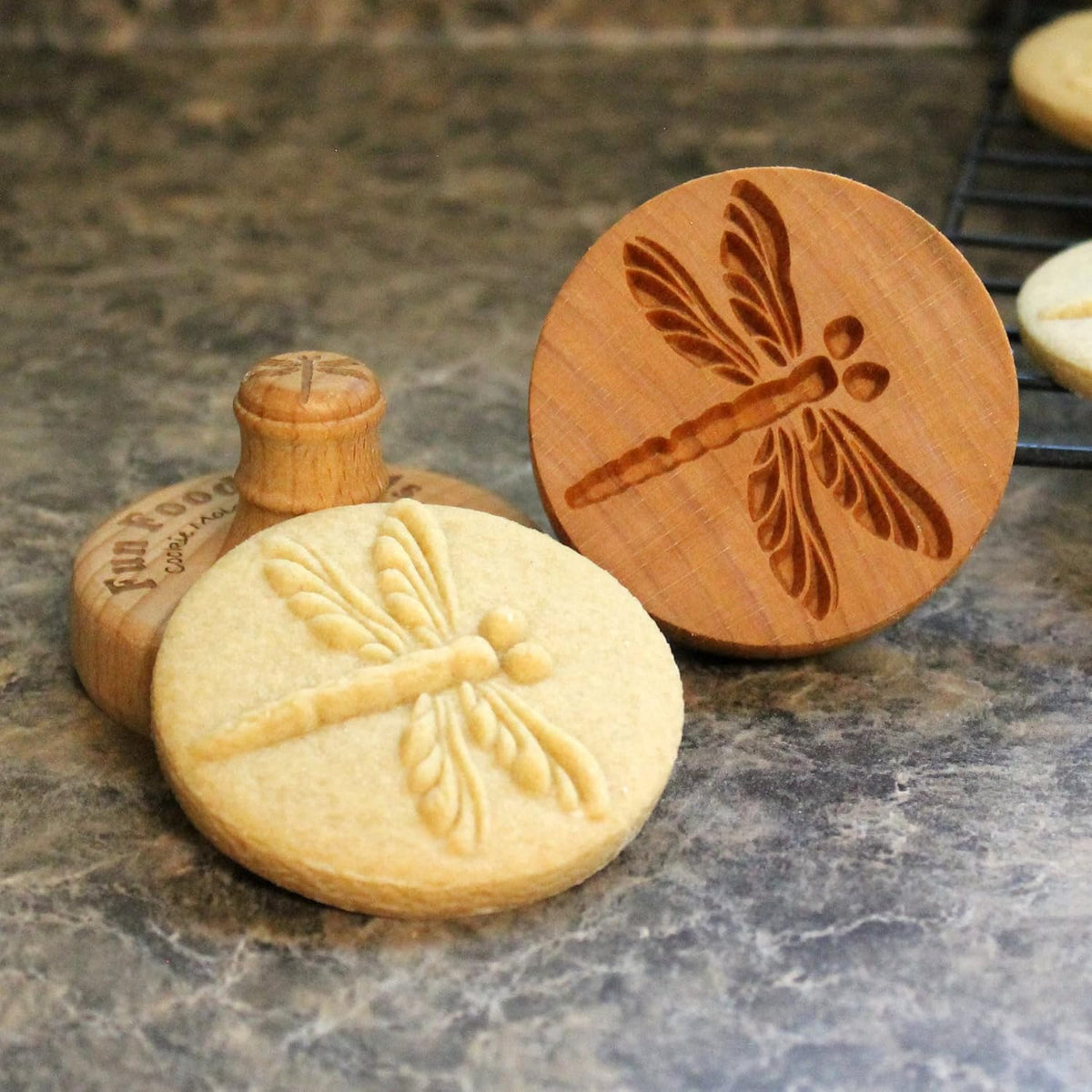 Wood Cookie Stamp, 2.5 Inch (Dragonfly CS-019)