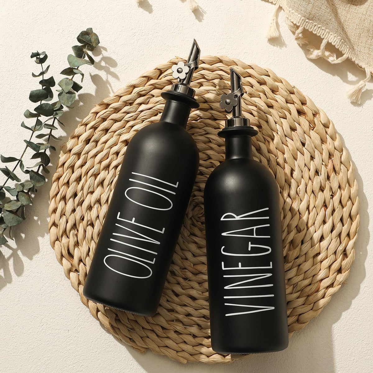 HOMCDALY 16oz Olive Oil Dispenser Bottles for Kitchen, Glass Black Oil&Vinegar Dispenser Set, Kitchen Olive Oil Bottles with Bamboo Tray| Set of 2 (16oz-P-Black)