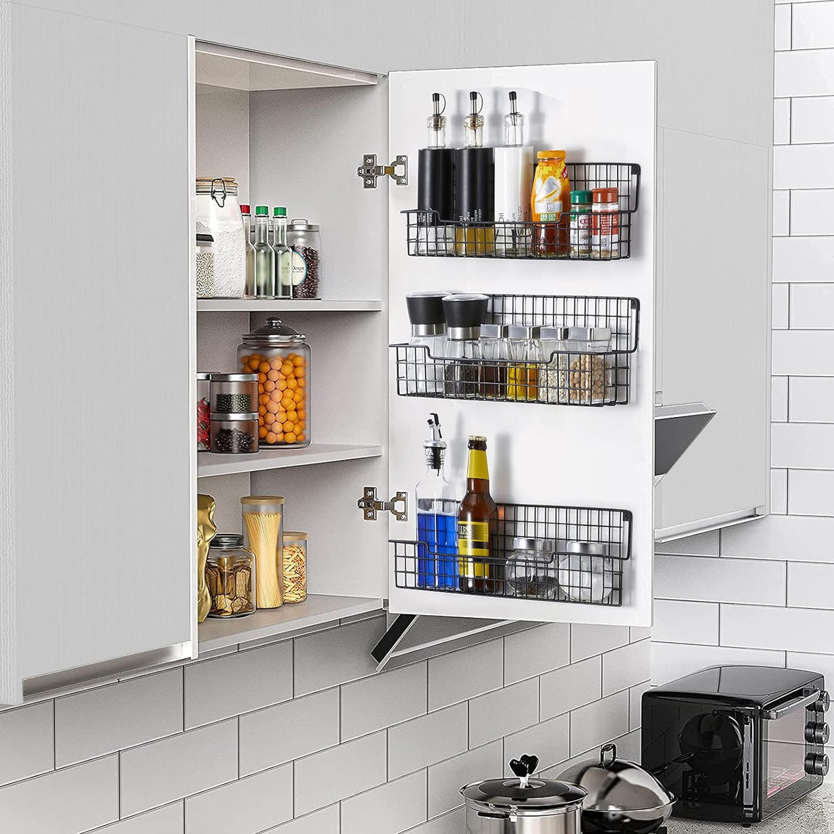 Spice Rack Wall Mount, Spice Organizer for Cabinet & Pantry Door, Set of 4 Hanging Spice Rack Saving Space for Kitchen, Black