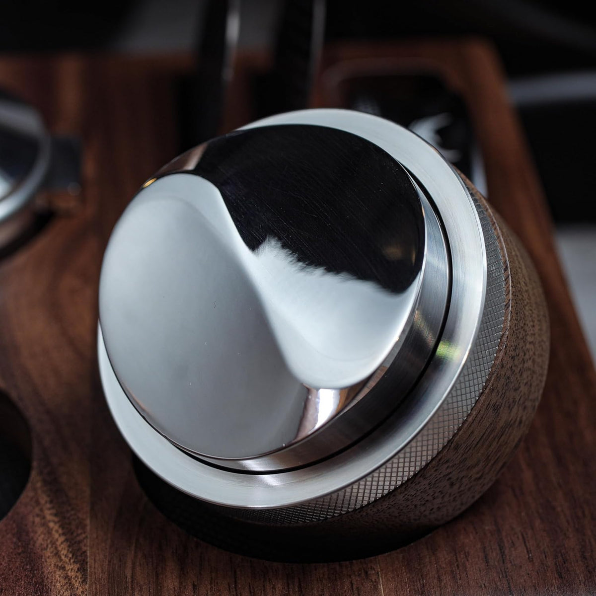 51mm Espresso Distribution Tool Walnut Coffee Distributor Adjustable Depth Stainless Steel Espresso Leveler Premium Espresso Machine Accessories For Coffee Bar