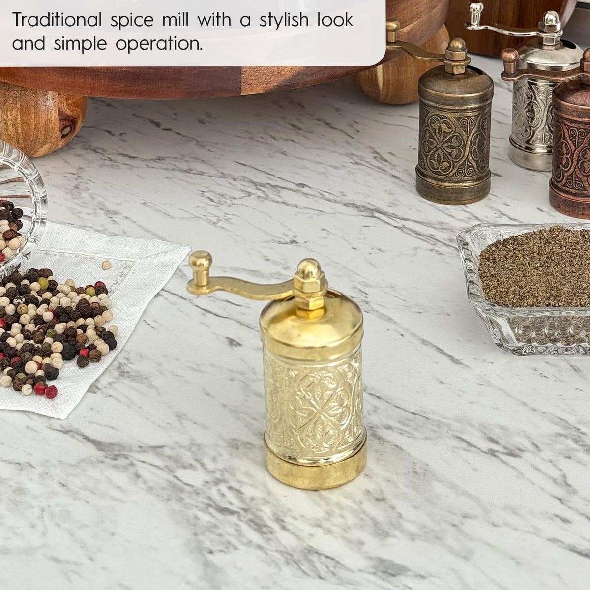 Decorative Handmade Black Pepper Grinder, Refillable Turkish Spice Mill with Adjustable Coarseness, Manual Pepper Mill with Handle, Spice Grinder with Hand Crank 8 cm-3.1 inch