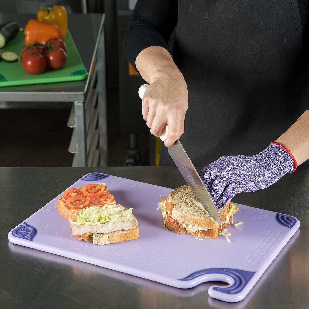 San Jamar Saf-T-Grip Plastic Cutting Board with Safety Hook, 12" x 18" x 0.5", Purple