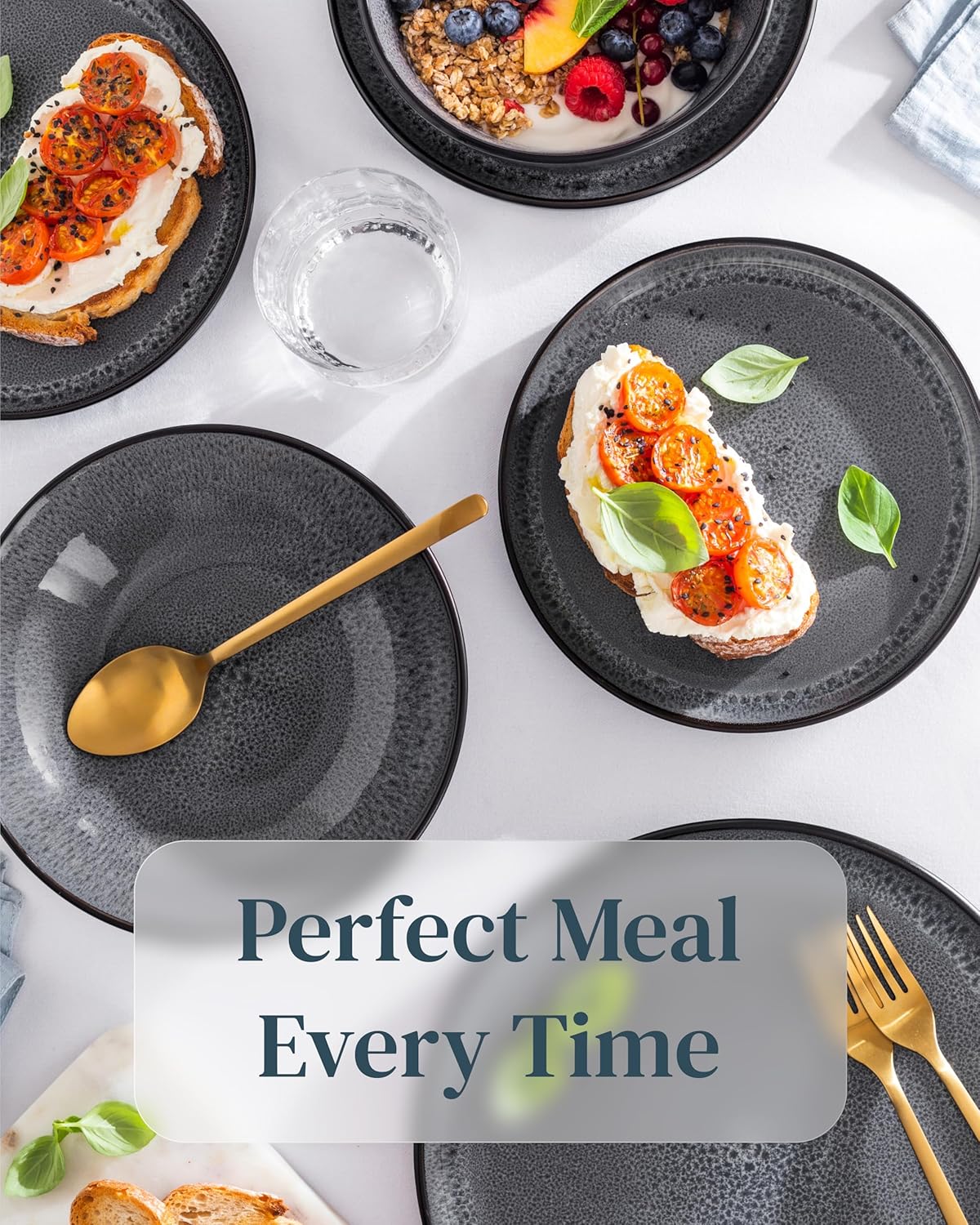 Stoneware dinnerware set 4 persons 12 pcs - Dishwasher, microwave and scratch resistant - Bowl and plate set 4 persons modern - Dinner service Pure Living black in gray…