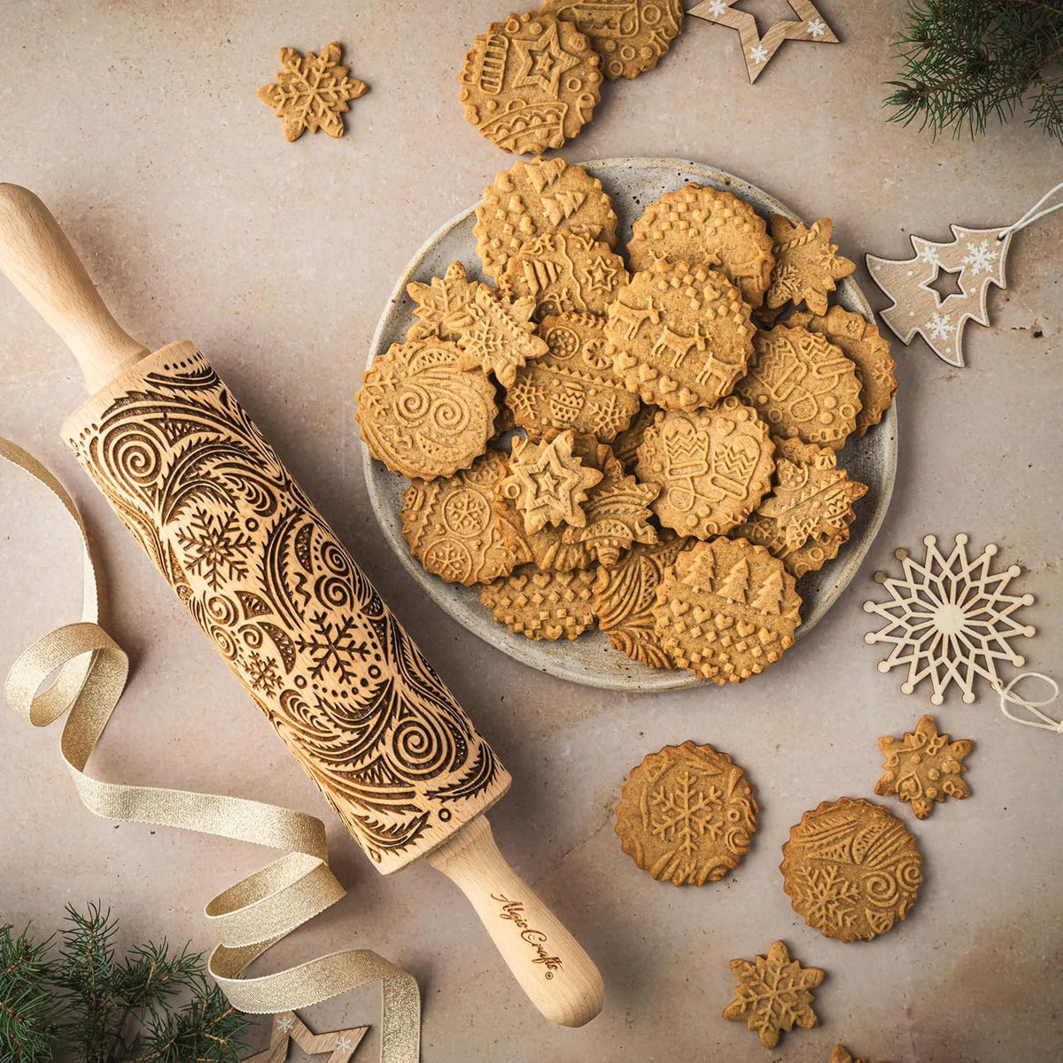 FROST Embossing rolling pin for Christmas cookies, gingerbread, shortbread by Algis Crafts
