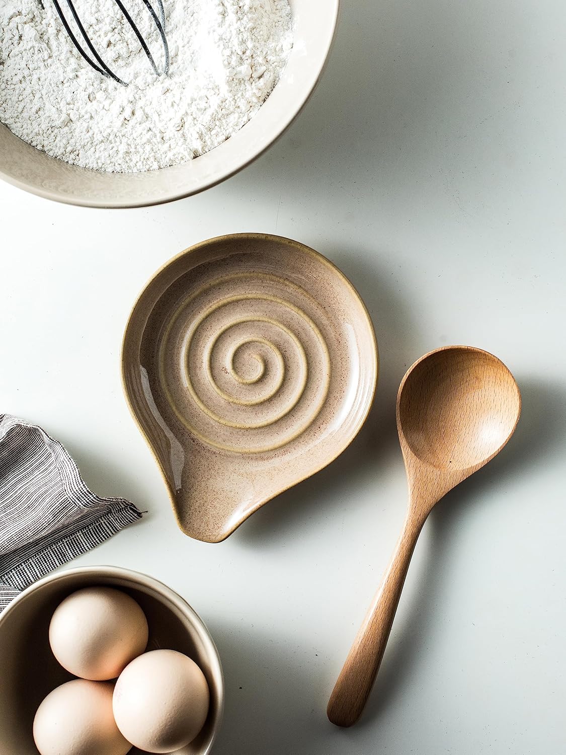 Spoon Holder, Porcelain Cooking Spoon Rest for Stove Top, Large Utensil Rest for Spoons, Ladles, Tongs, Spatula or Kitchen Counter Farmhouse Cooking, Coffee Bar Accessories, 5 Inches (Brown)