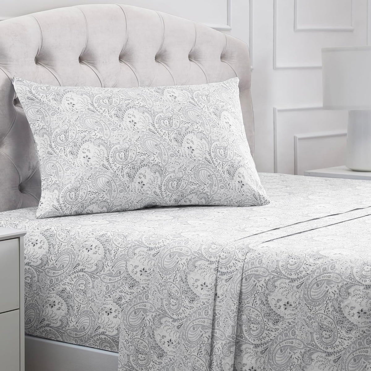 Mellanni Twin Sheets Set - 3 PC Iconic Collection Bedding - Hotel Luxury, Extra Soft, Cooling Bed Sheets - Wrinkle, Fade, Stain Resistant (Twin, Paisley Gray)