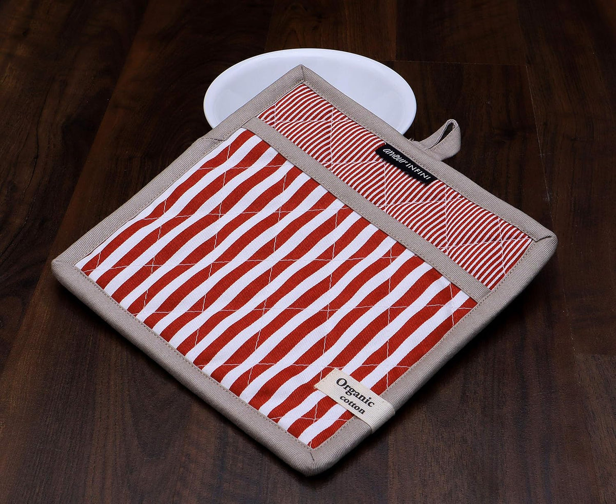 AMOUR INFINI Striped Pot Holders and Oven Mitts Heat Resistant Non Slip Reusable Set of 1 Oven Mitt and 1 Pot Holder Oven Gloves Pot Holder for Cooking (Rust)