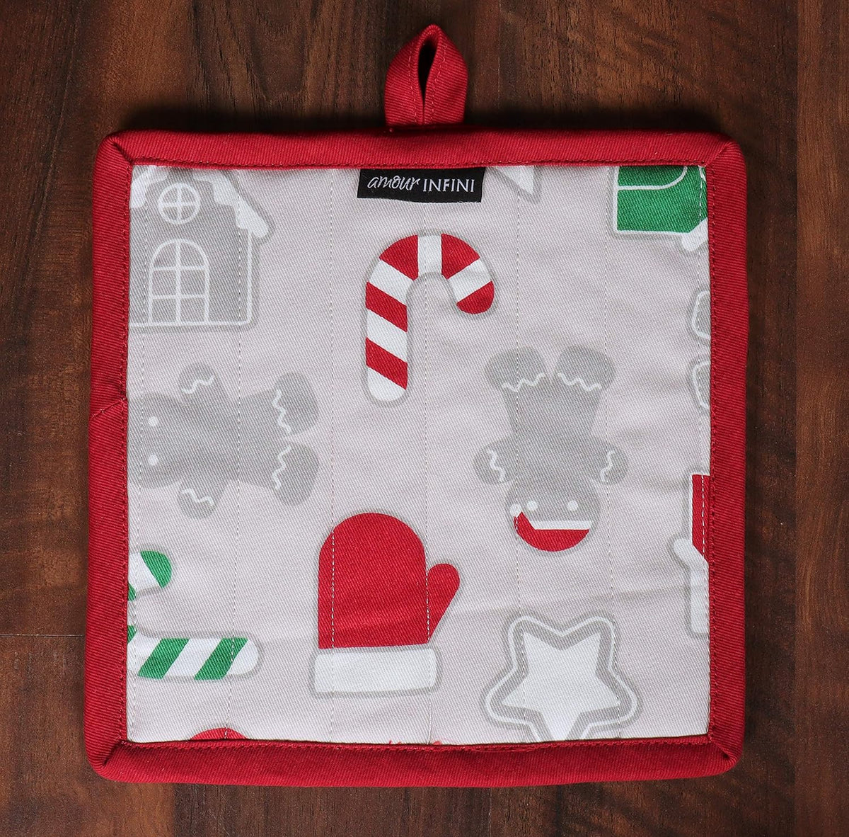 AMOUR INFINI Pot Holders Heat Resistant Cotton Set of 3 Nonslip 8"x8" Inch Hot Pads for Kitchen, BBQ, Baking & Cooking with Hanging Loops (Christmas Fun)